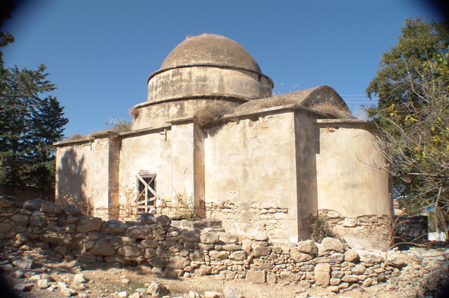 Церковь Пресвятой Богородицы в Арапкёй до ремонта
