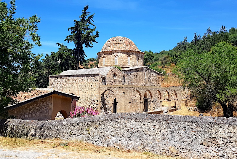 церковь Антифонитис, Кипр, Северный Кипр, паломничество на Кипр